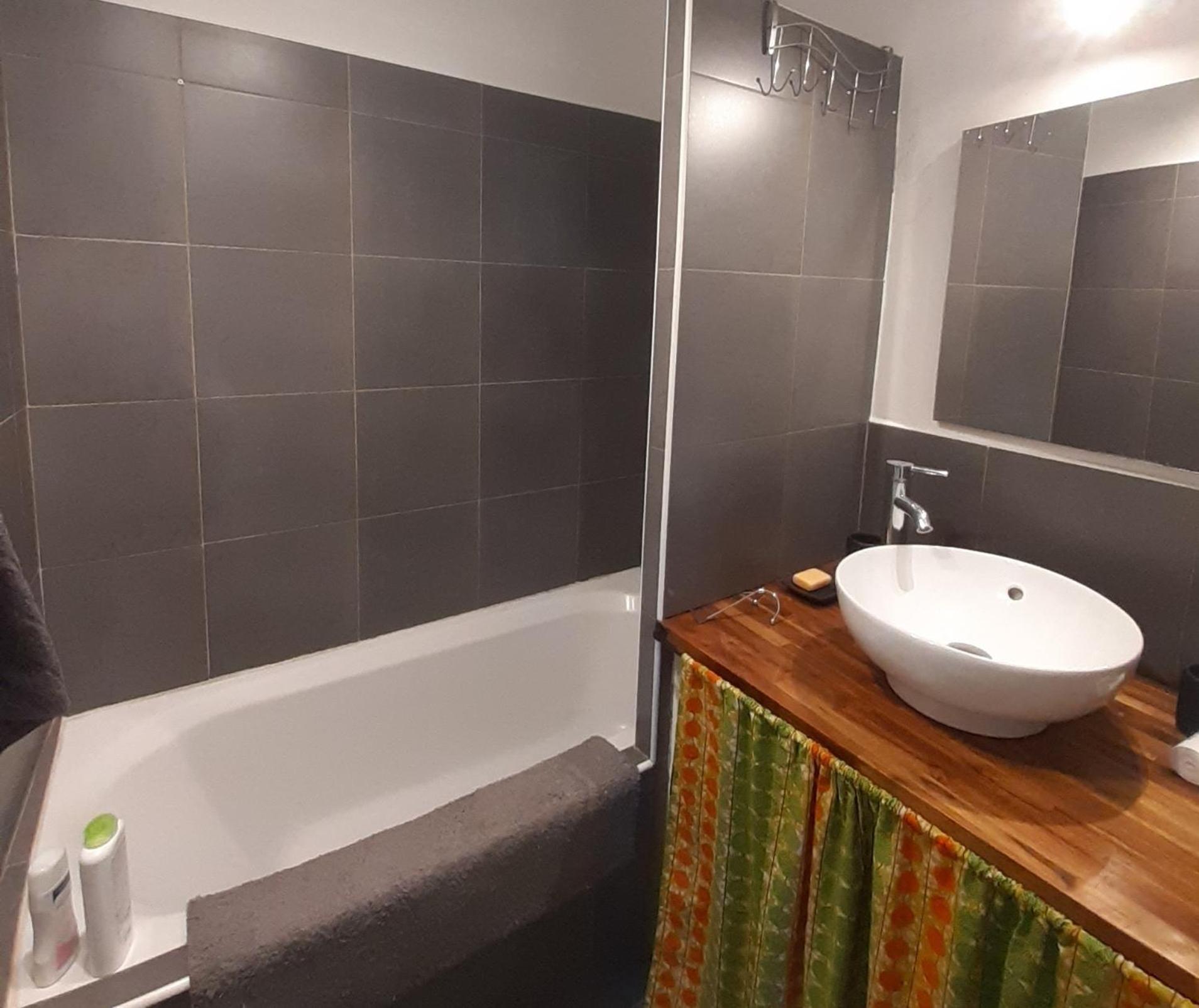 Apartament Nos Jours Heureux Barjac  Zewnętrze zdjęcie